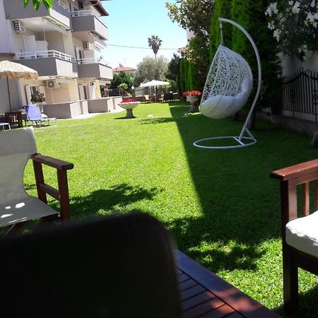 Michel Mar Studios & Apartments Neos Marmaras Bagian luar foto