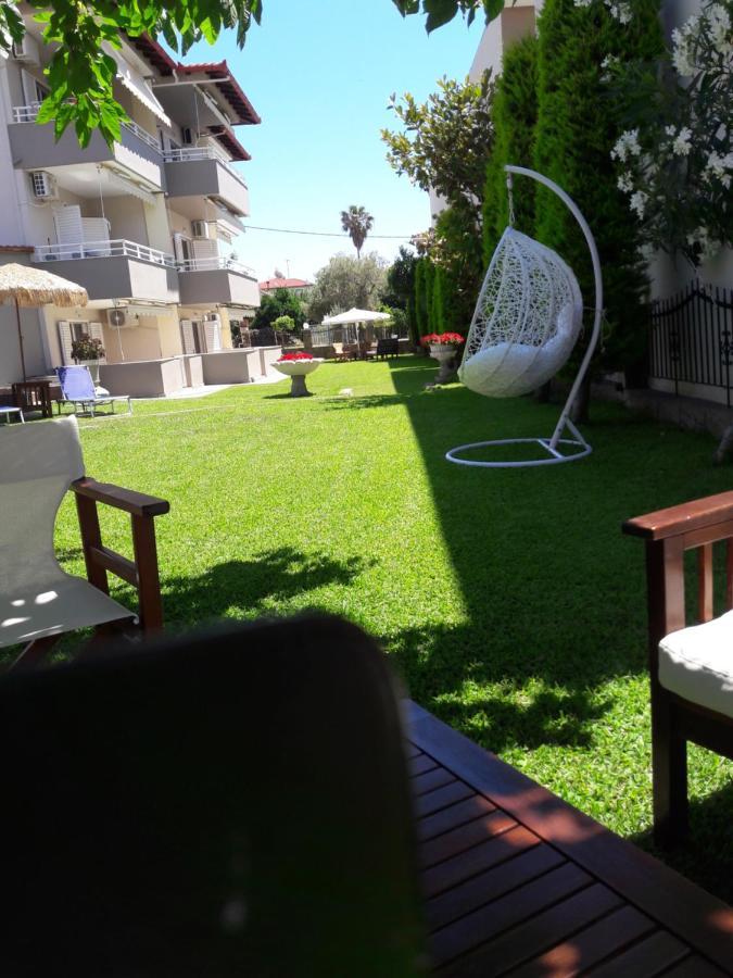 Michel Mar Studios & Apartments Neos Marmaras Bagian luar foto
